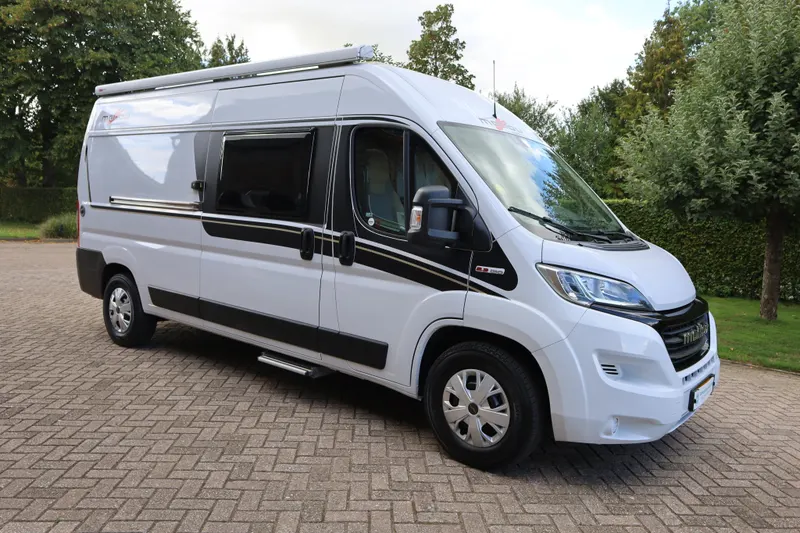 Malibu Van (2021)