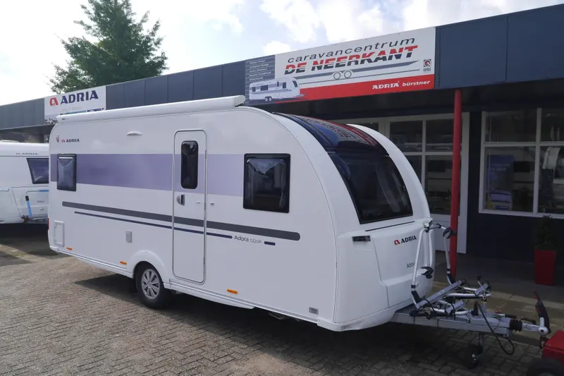 Adria Adora (2020)