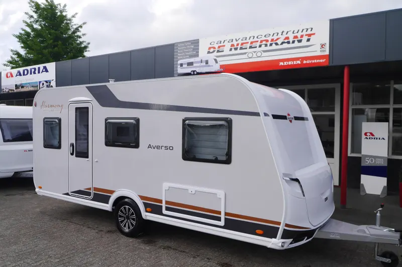 Bürstner Averso (2026)