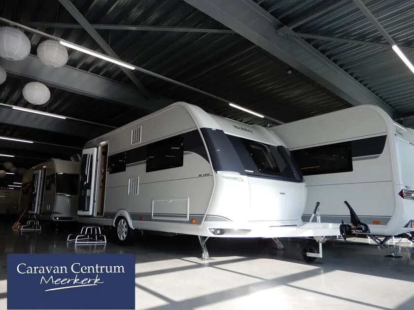 Hobby De Luxe (2026) — foto 1
