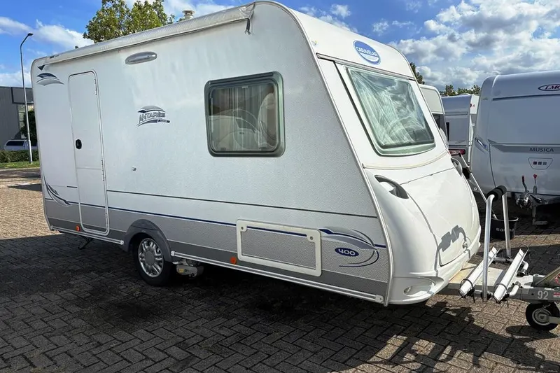 Caravelair Antares Luxe (2011)