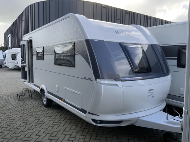 Hobby De Luxe (2027) — foto 1