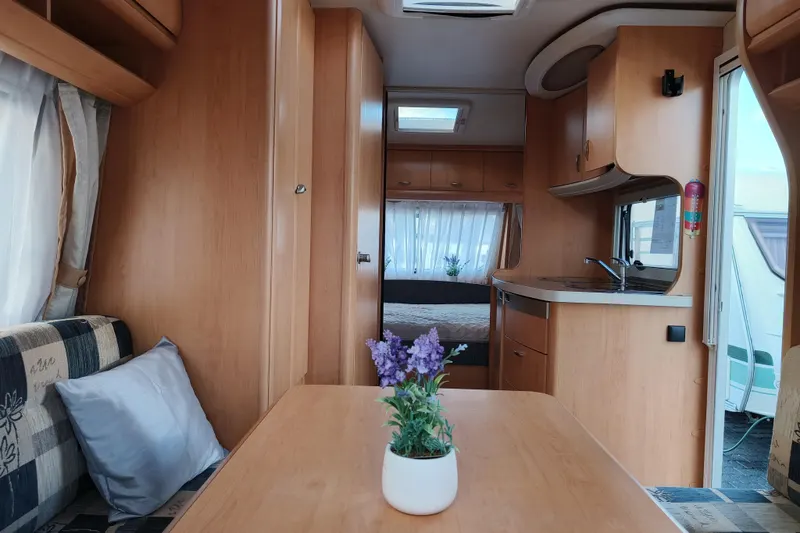 Hobby De Luxe (2008)