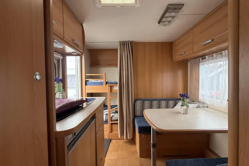 Caravelair Antares Luxe (2012)