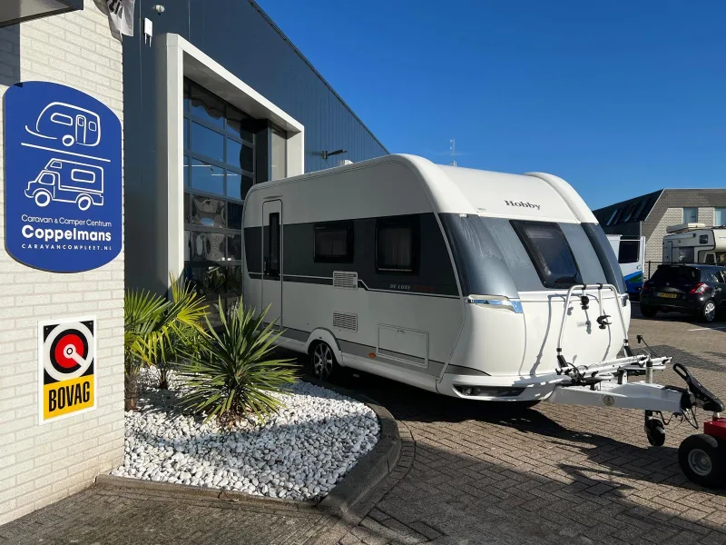 Hobby De Luxe (2018) — foto 1
