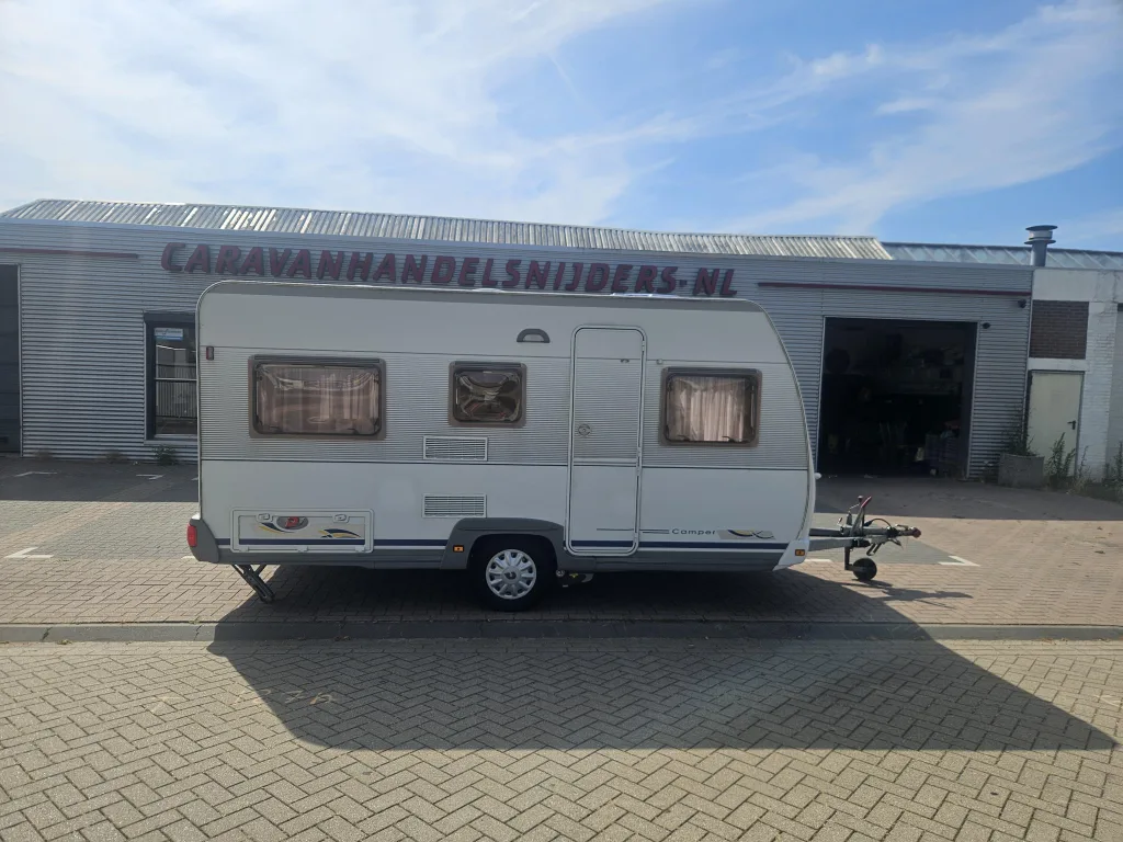 Dethleffs Camper (2002) — foto 1