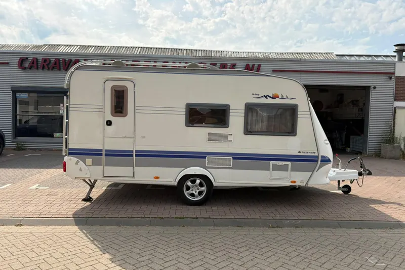 Hobby De Luxe Easy (2005)