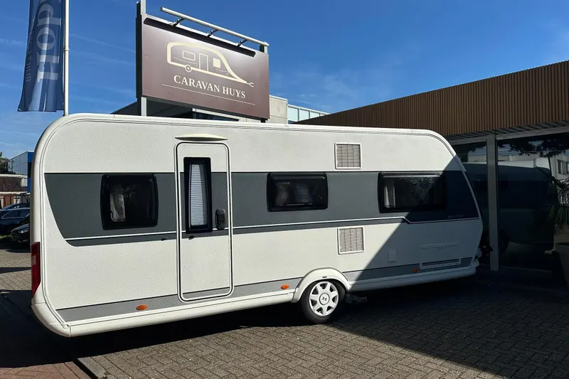 Hobby De Luxe (2018)
