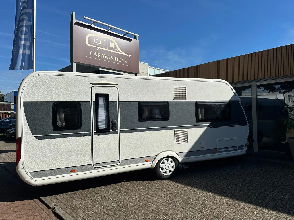 Hobby De Luxe (2018) — foto 1