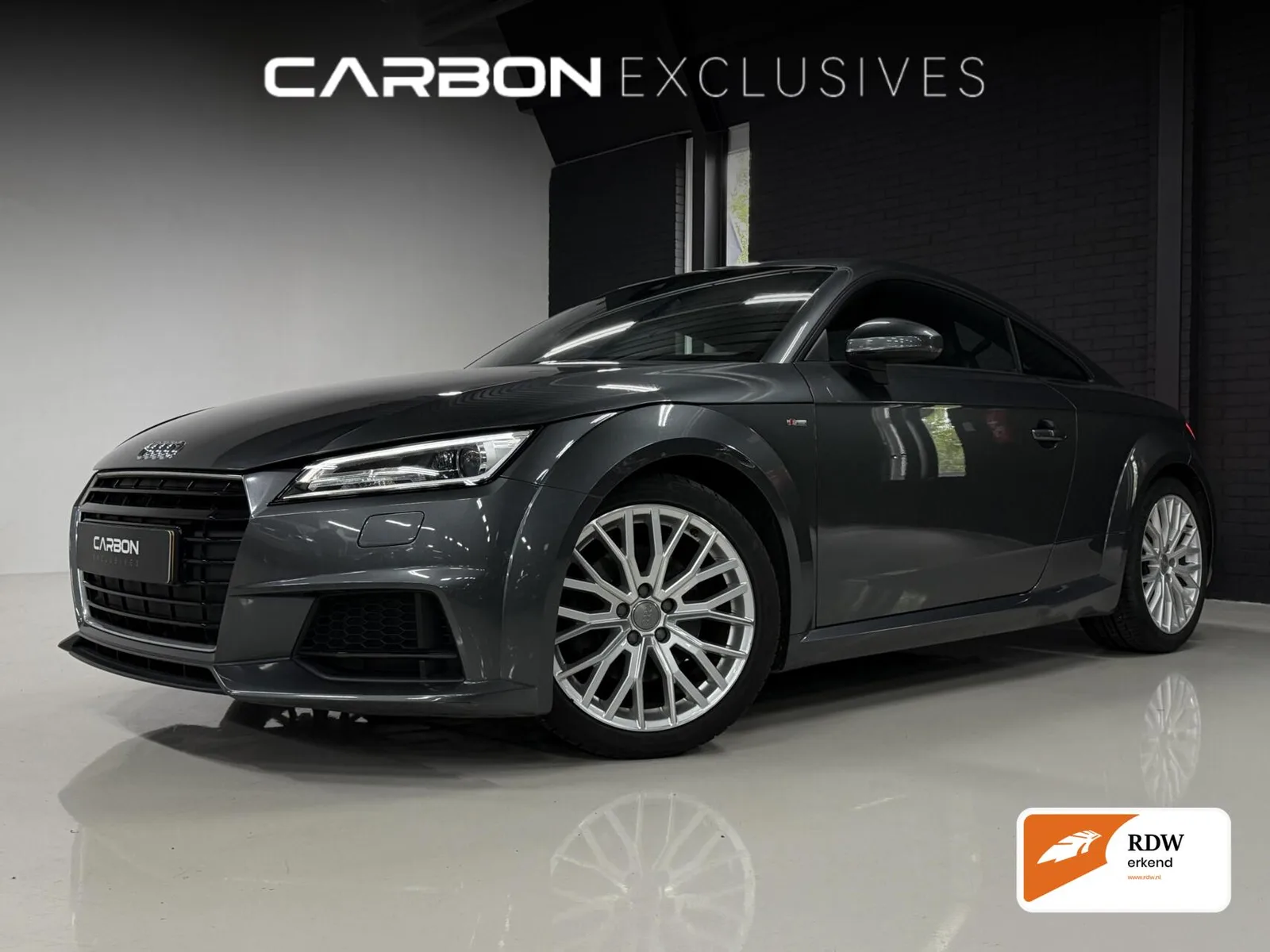 Audi TT (2015) — foto 1