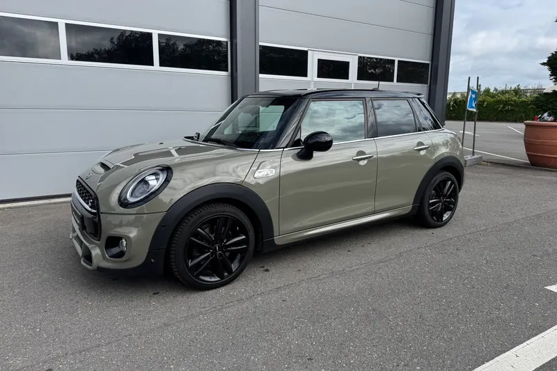 MINI Cooper S (2018)