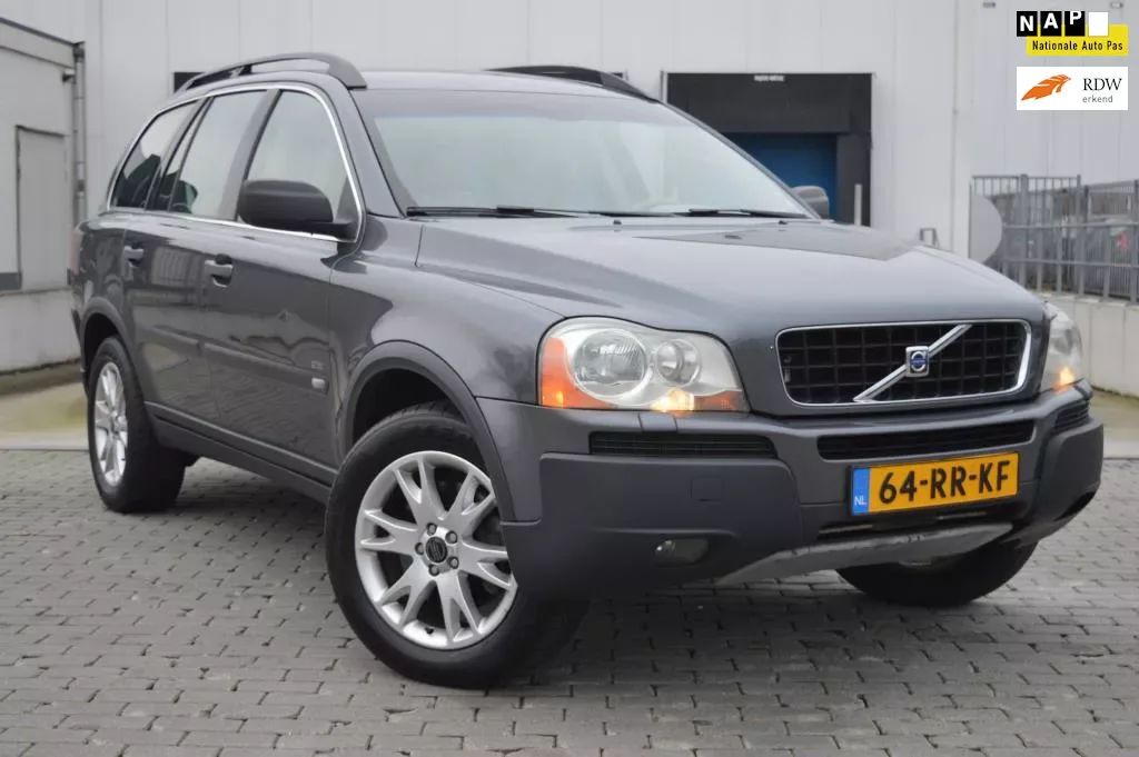 Volvo XC90 (2005) — foto 1