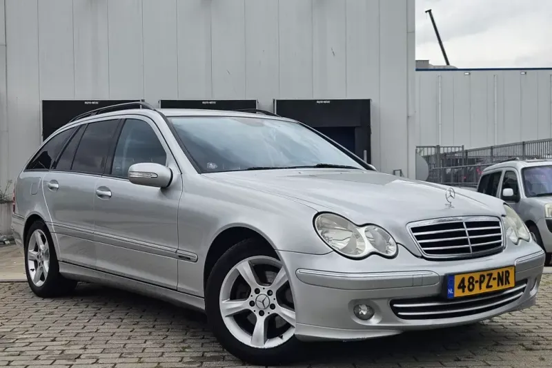 Mercedes-Benz C-Klasse (2005)