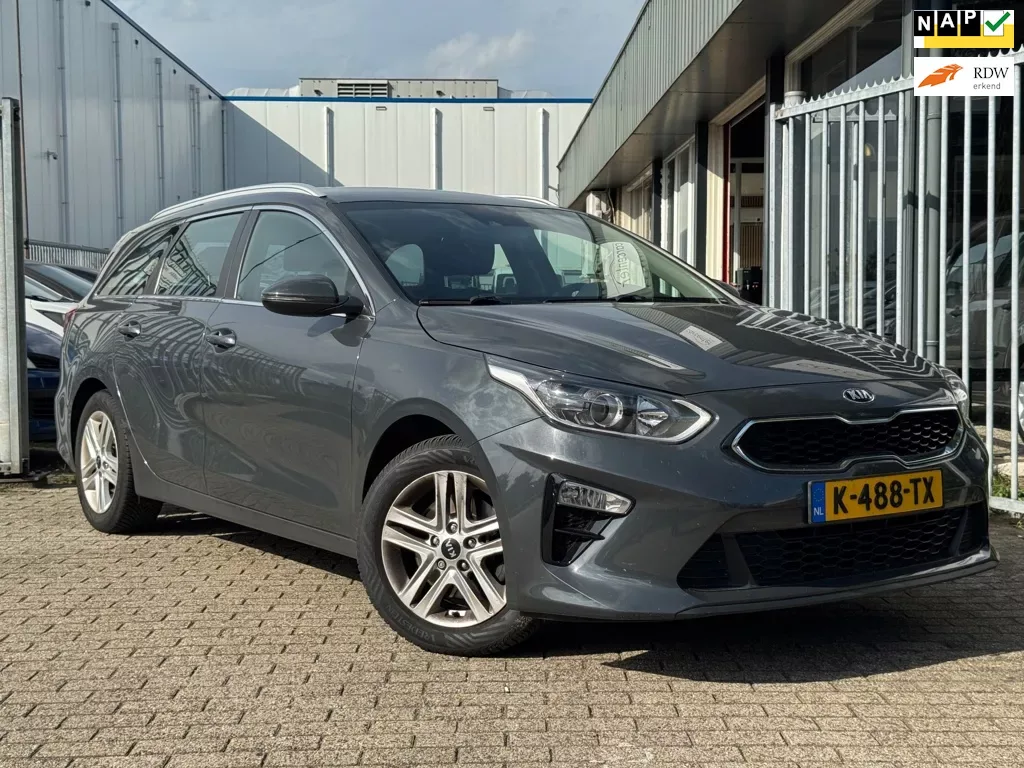 Kia Ceed (2021) — foto 1
