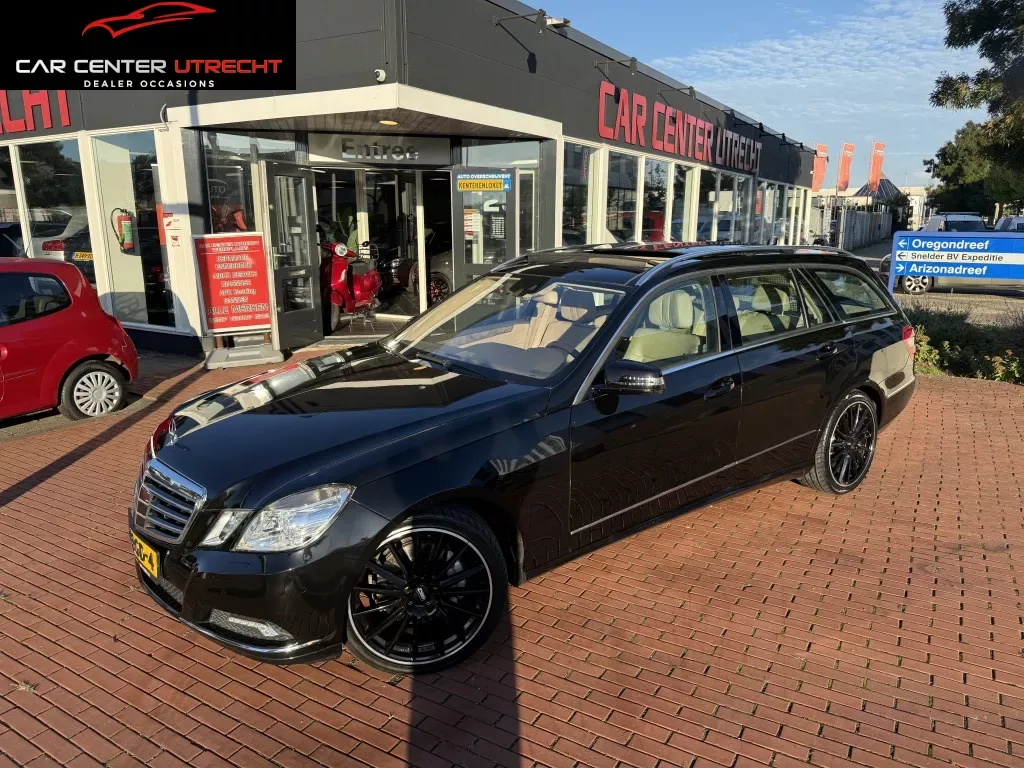 Mercedes-Benz E-Klasse (2010) — foto 1
