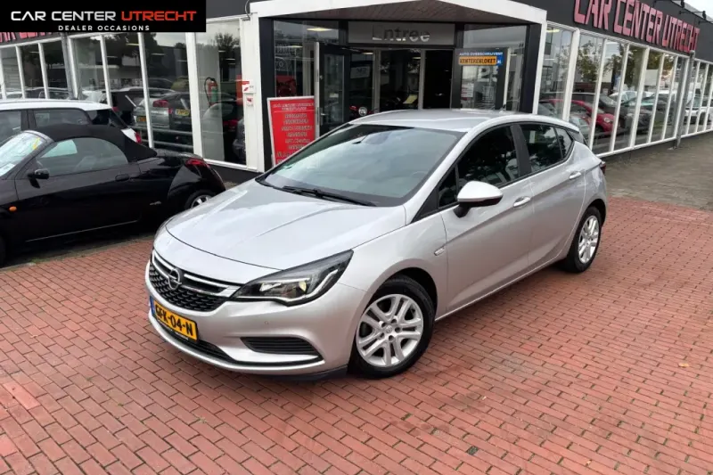 Opel Astra (2018)