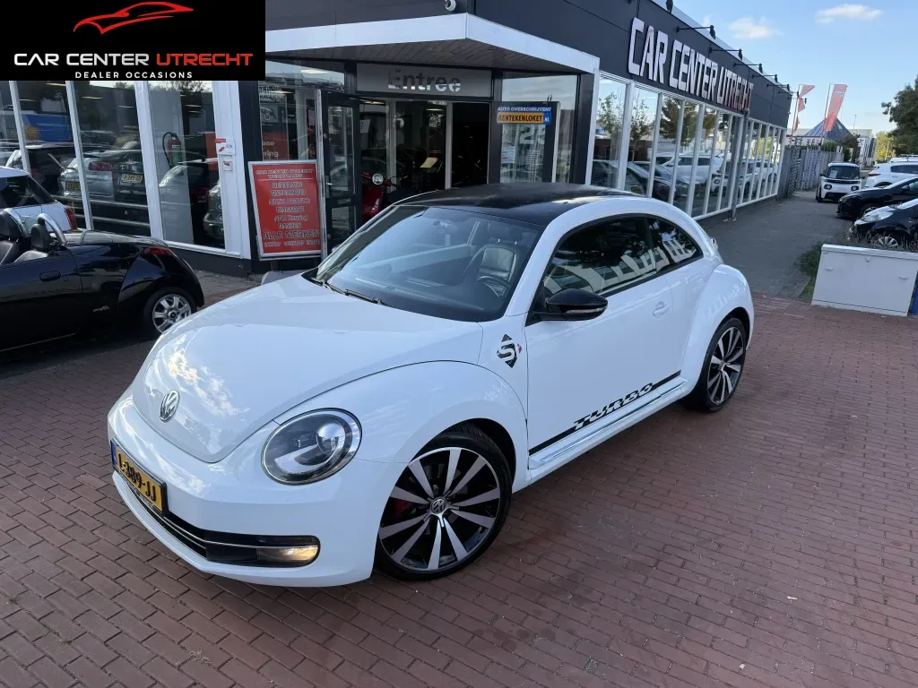 Volkswagen Beetle (2011) — foto 1