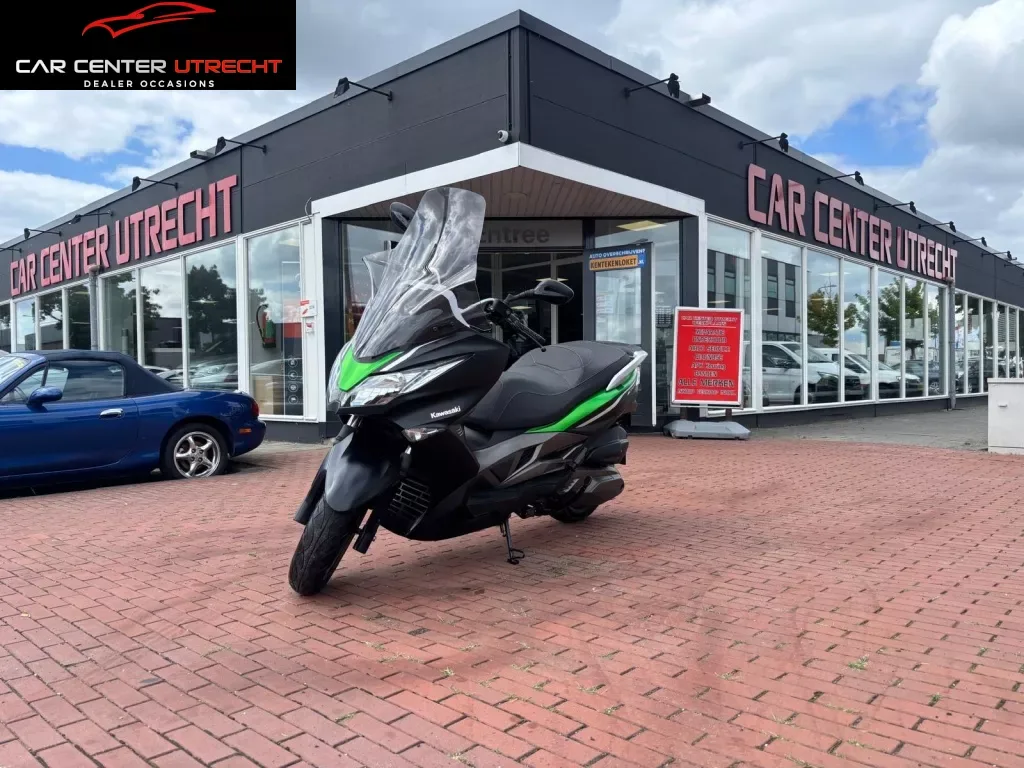 Kawasaki J 300 (2015) — foto 1