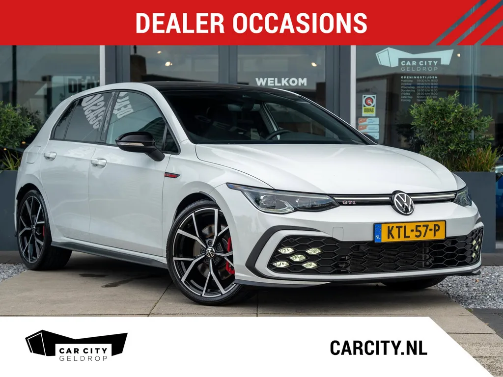Volkswagen Golf (2022) — foto 1