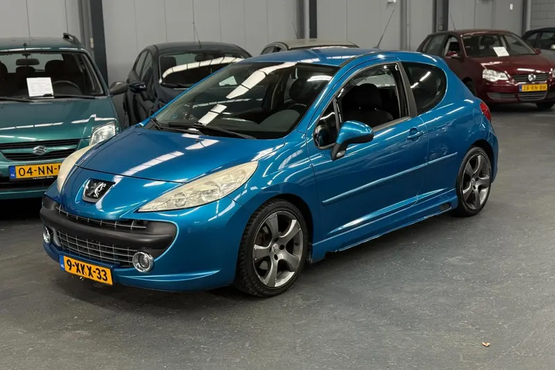 Peugeot 207 (2008)