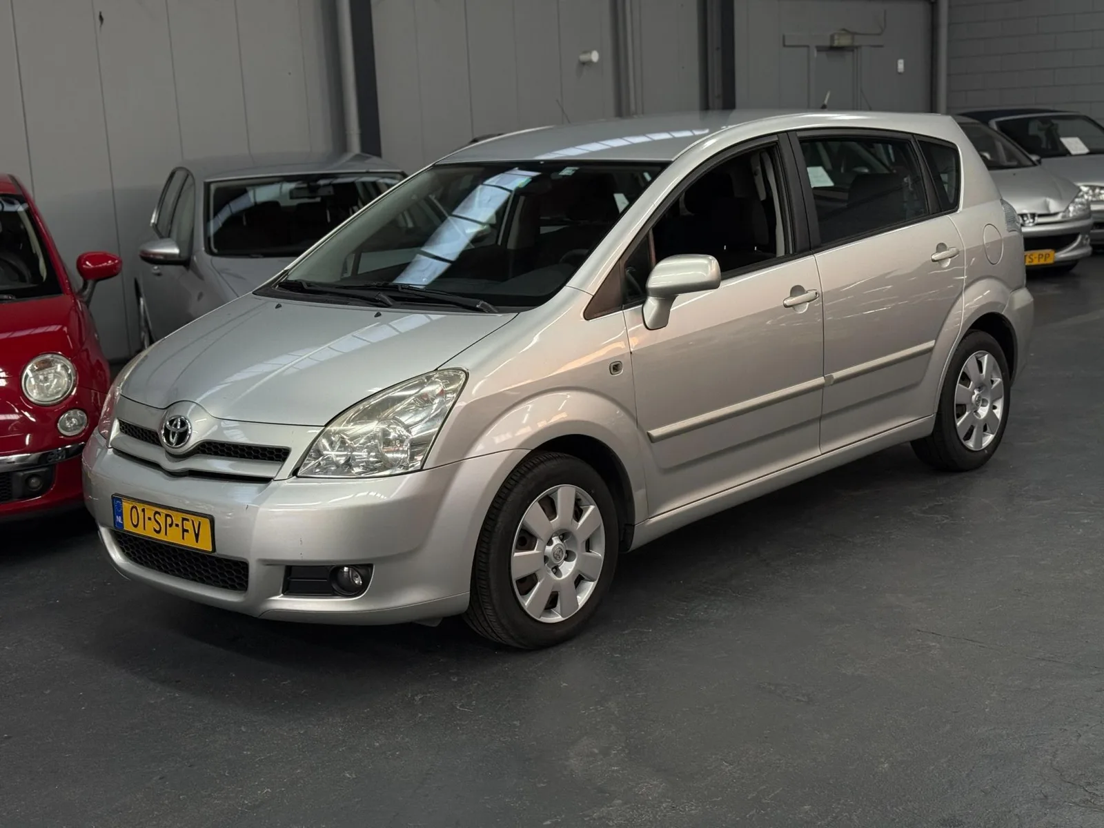 Toyota Verso (2006) — foto 1