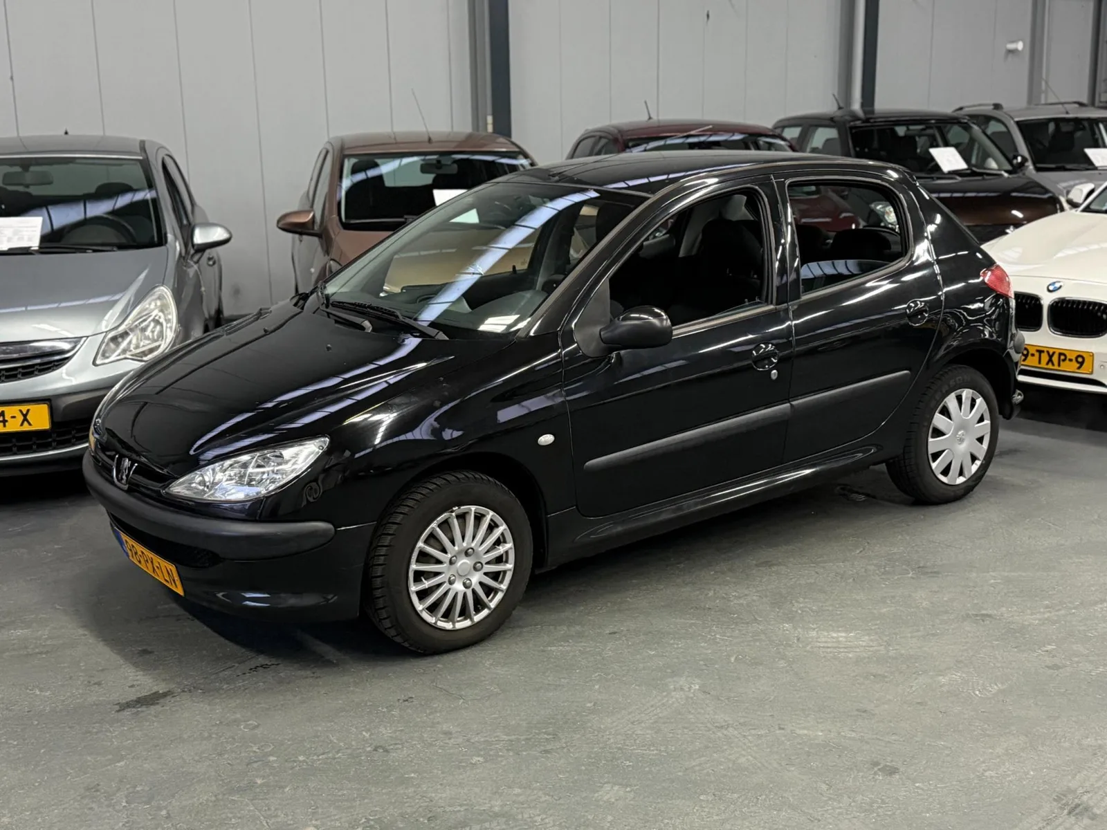Peugeot 206 (2005) — foto 1
