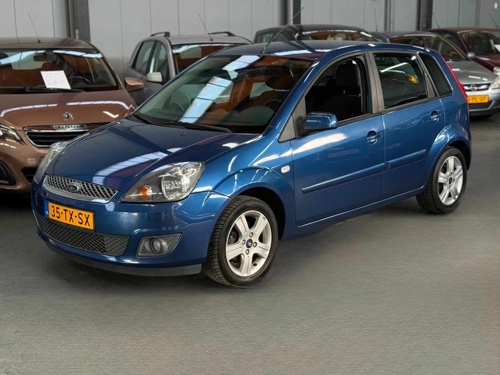Ford Fiesta (2007) — foto 1