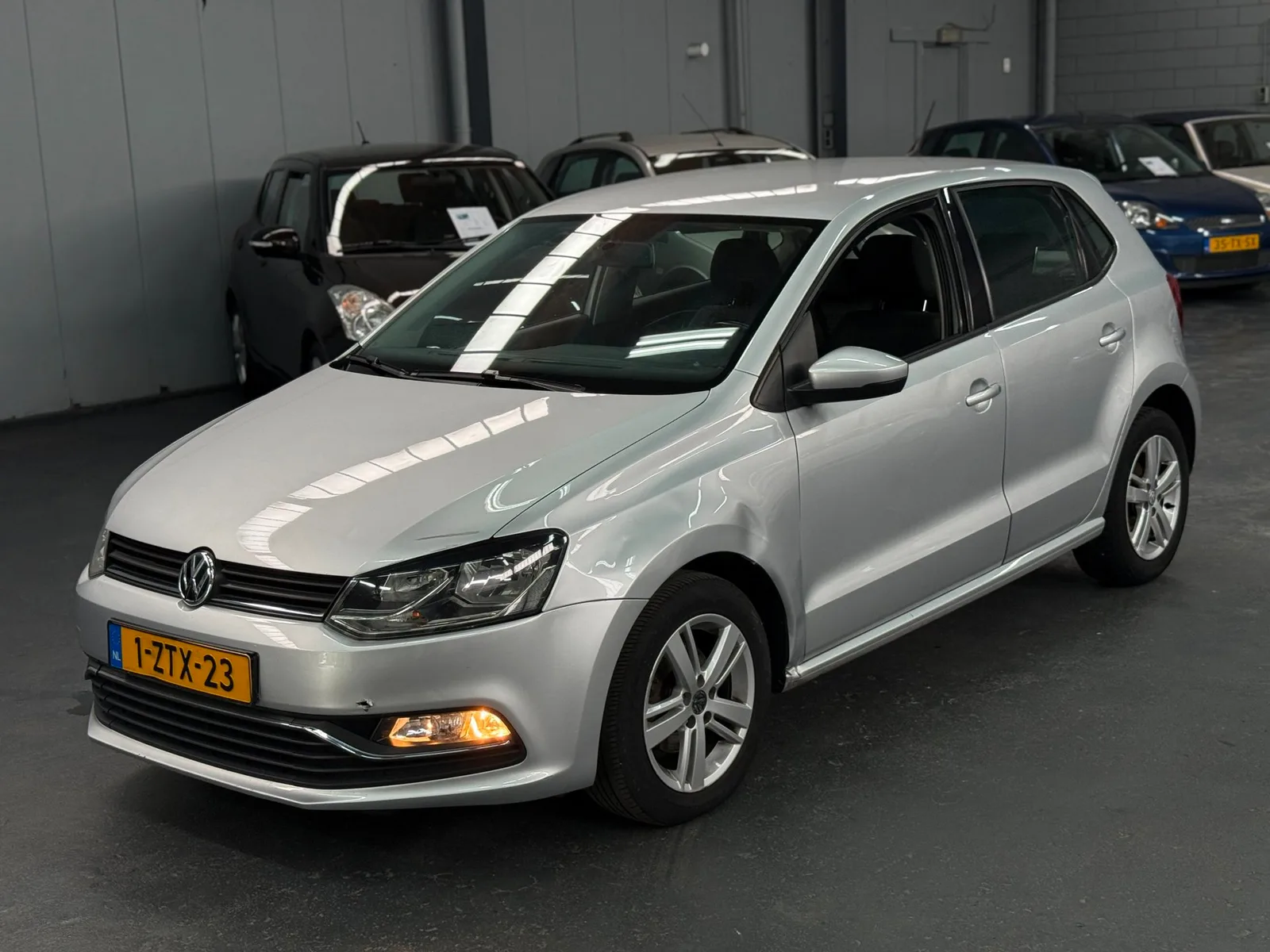 Volkswagen Polo (2014) — foto 1