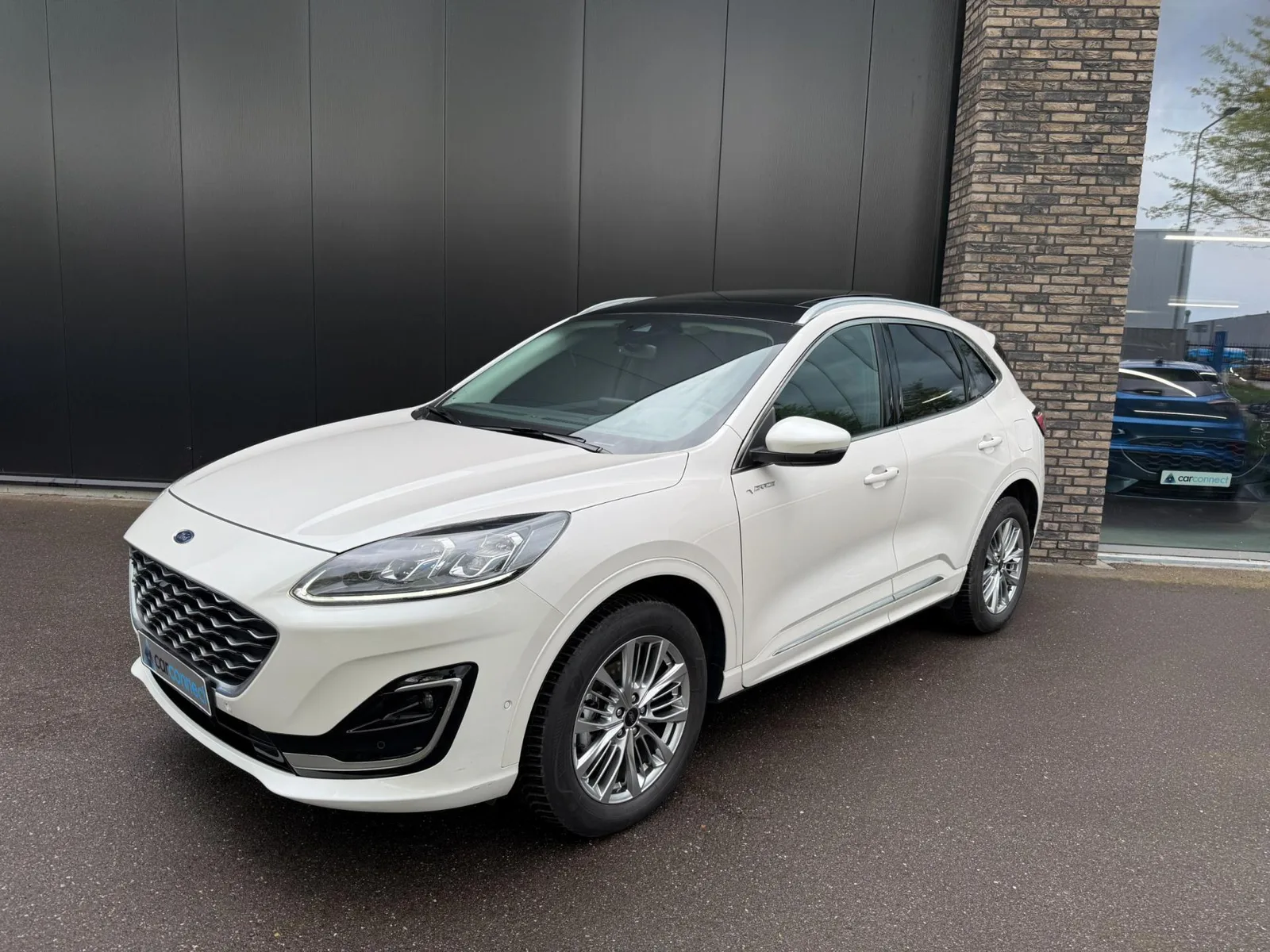 Ford Kuga (2023) — foto 1