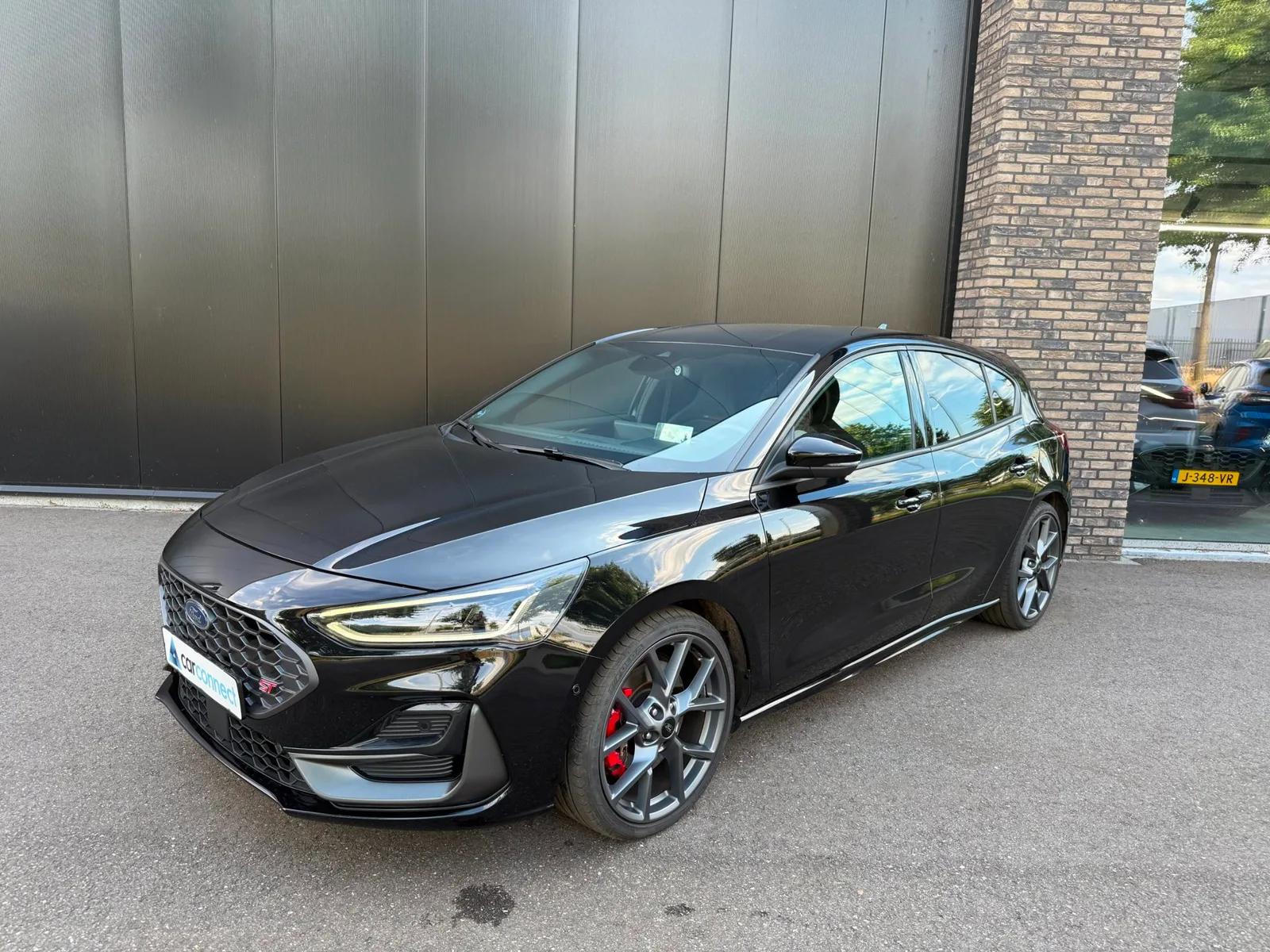 Ford Focus (2022) — foto 1