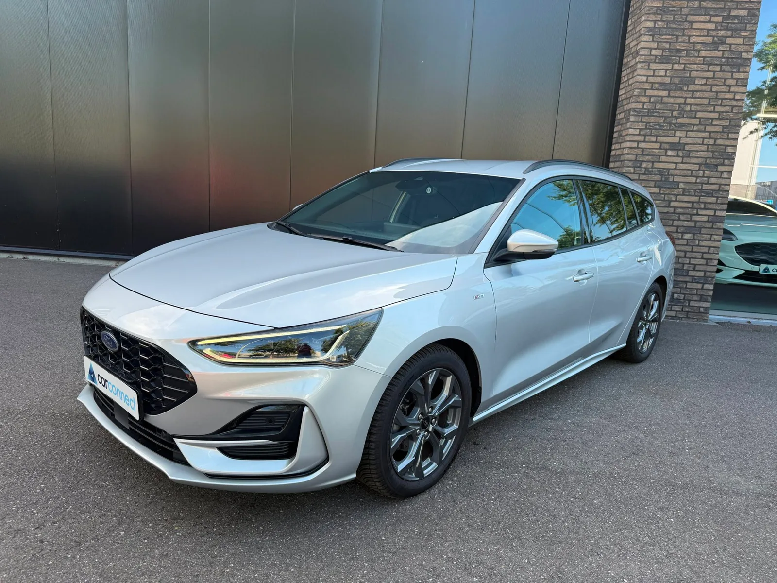 Ford Focus (2023) — foto 1