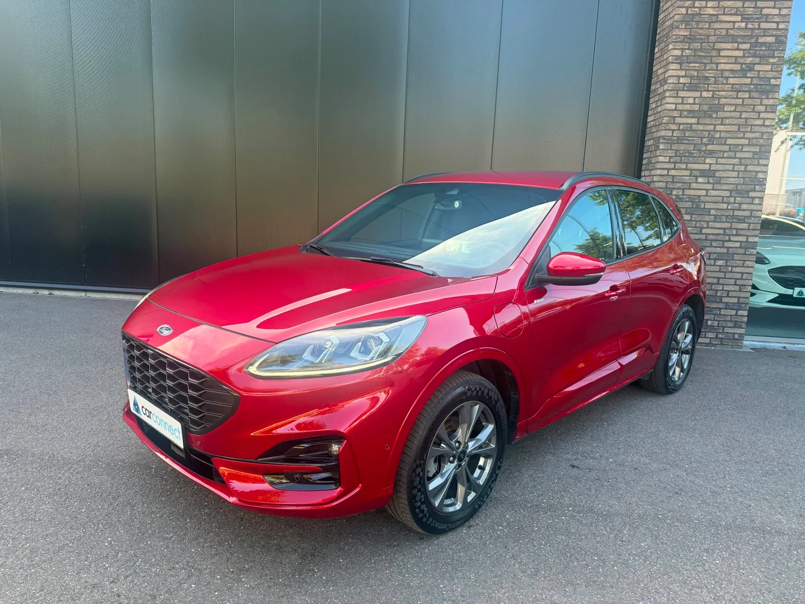 Ford Kuga (2023) — foto 1