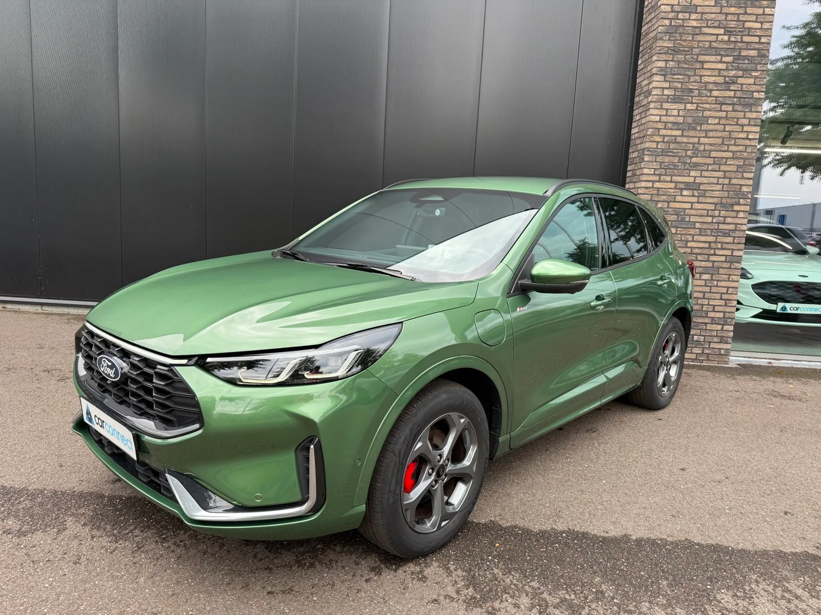 Ford Kuga (2025) — foto 1