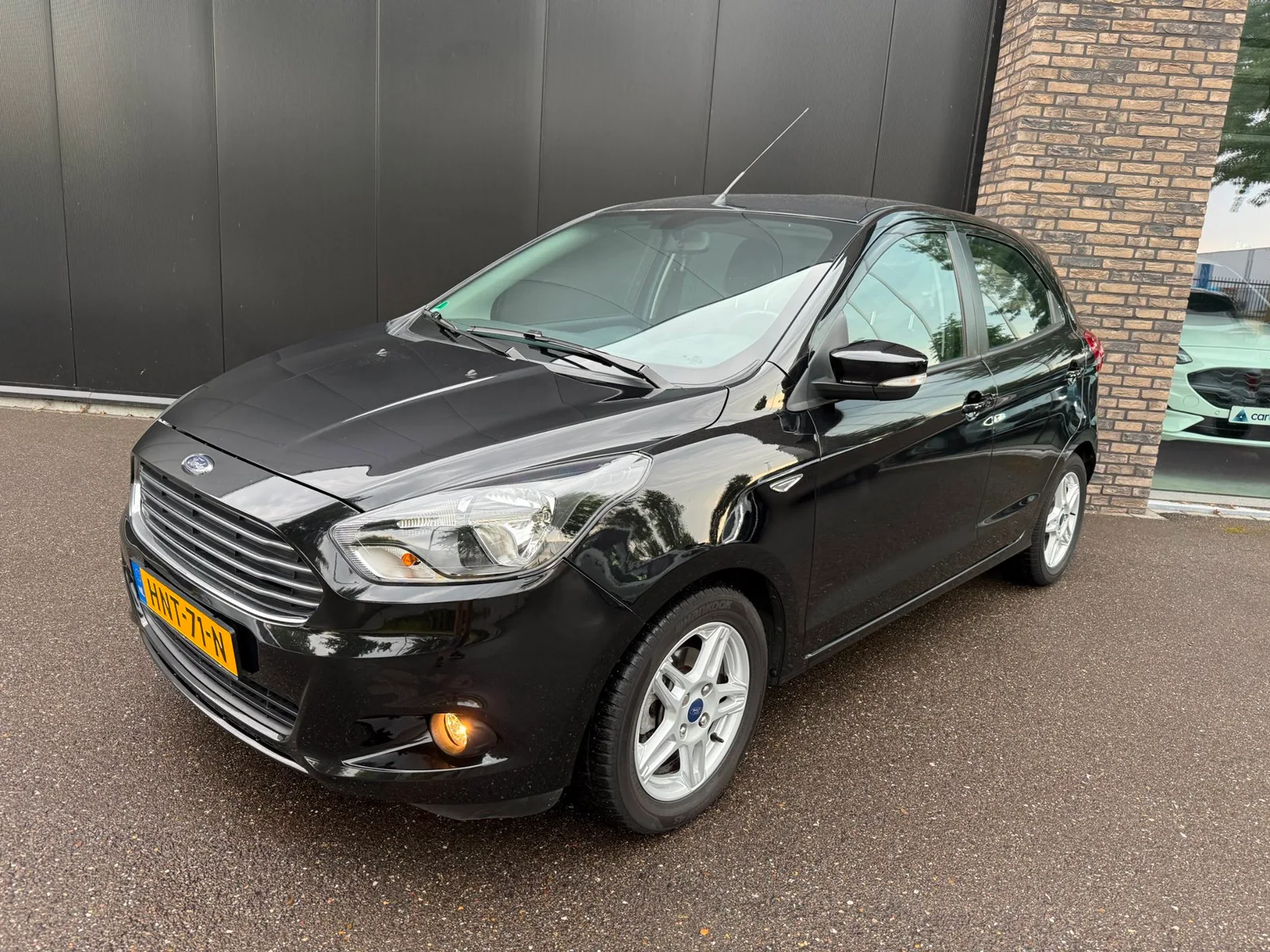 Ford Ka+ (2017) — foto 1