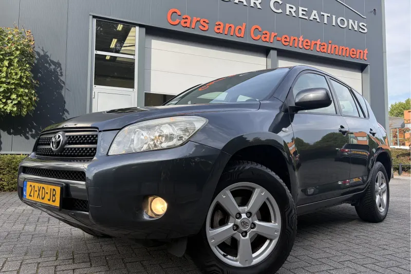 Toyota RAV4 (2007)