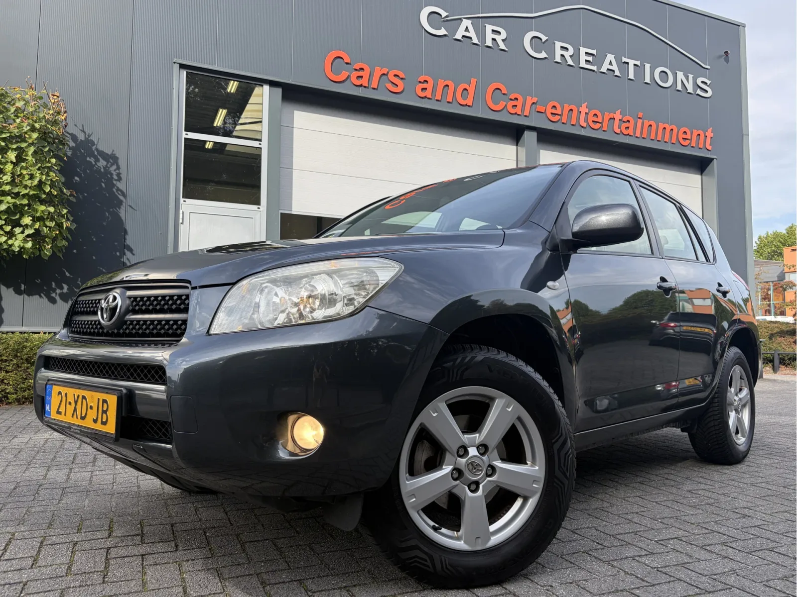 Toyota RAV4 (2007) — foto 1