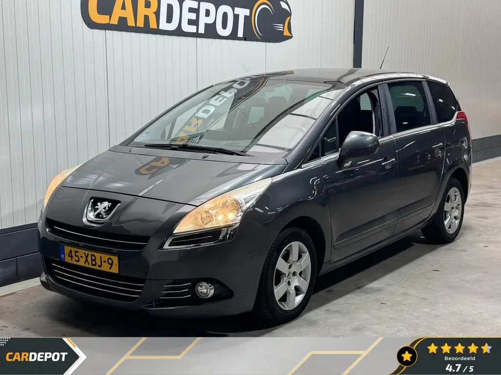 Peugeot 5008 (2012) — foto 1
