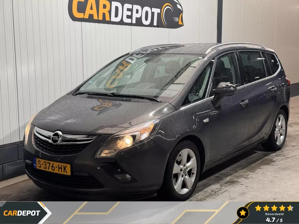 Opel Zafira Tourer (2013) — foto 1