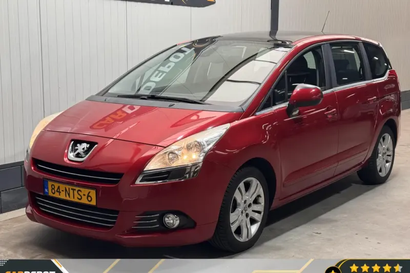 Peugeot 5008 (2010)