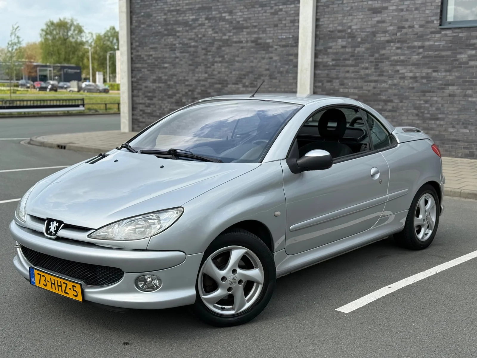 Peugeot 206 (2004) — foto 1