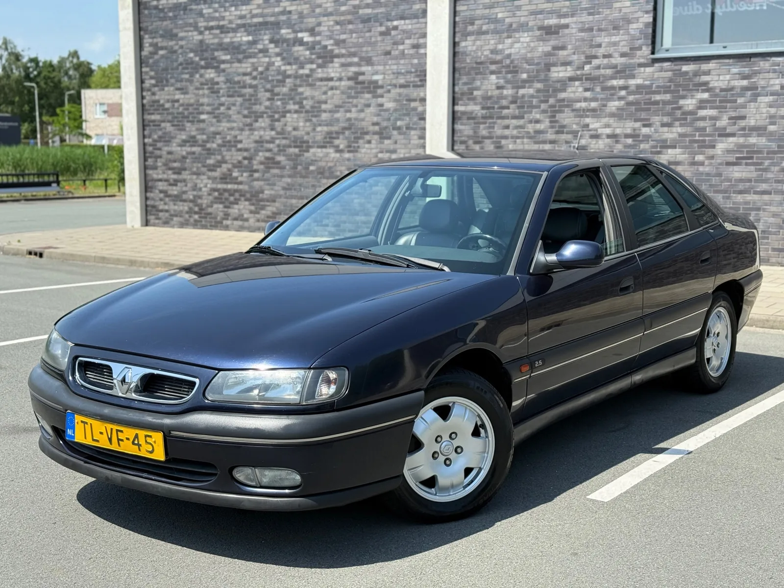 Renault Safrane (1998) — foto 1
