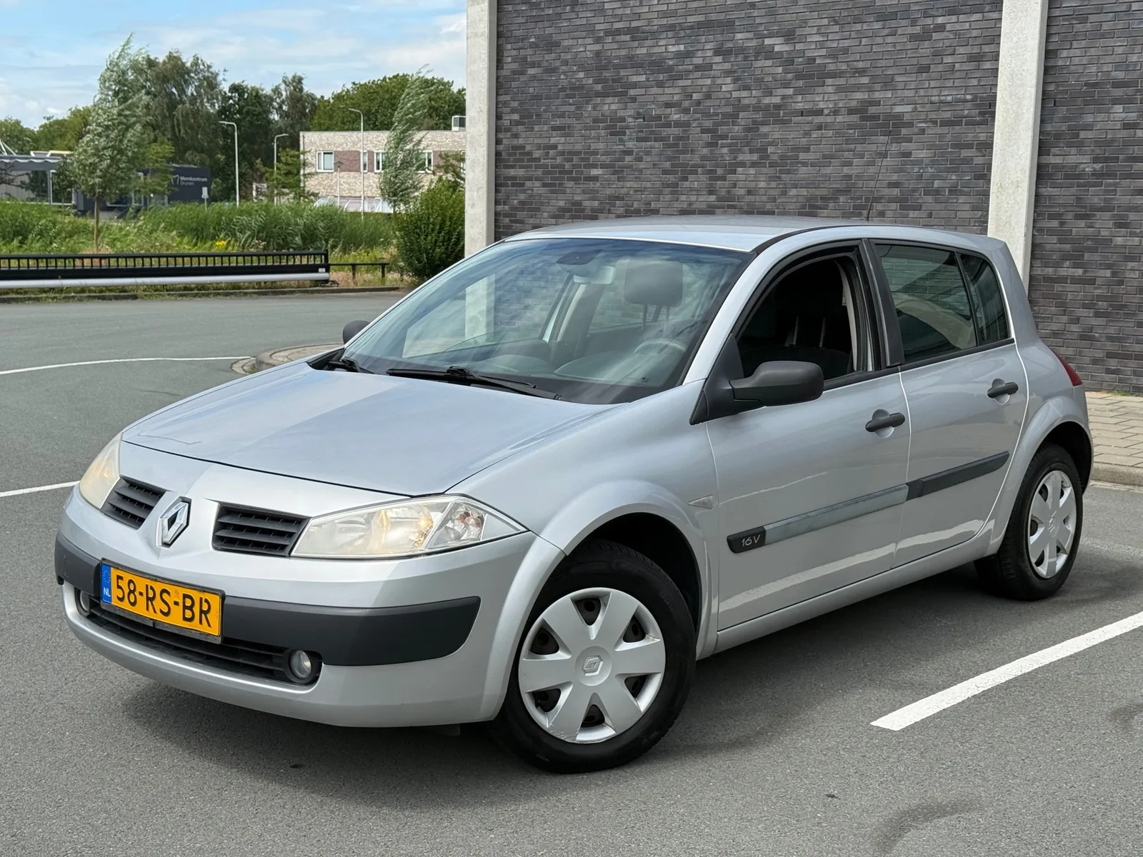 Renault Mégane (2005) — foto 1