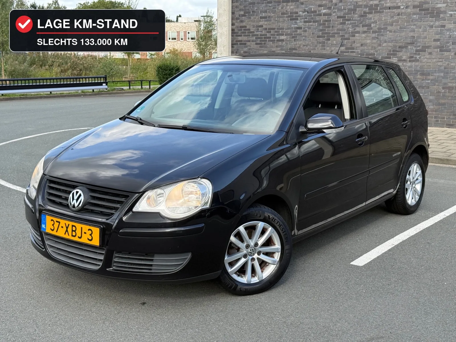 Volkswagen Polo (2009) — foto 1