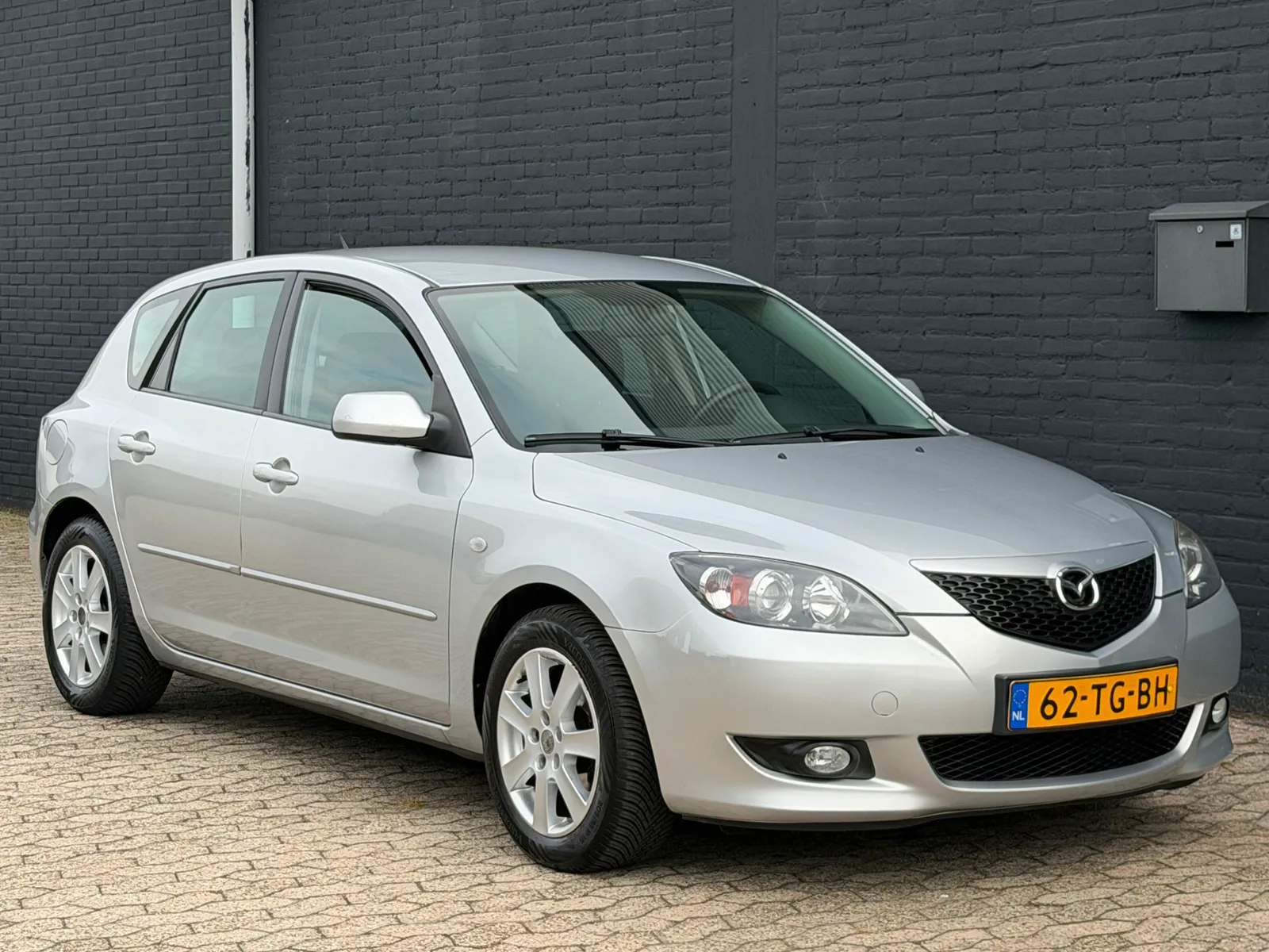 Mazda 3 (2006) — foto 1