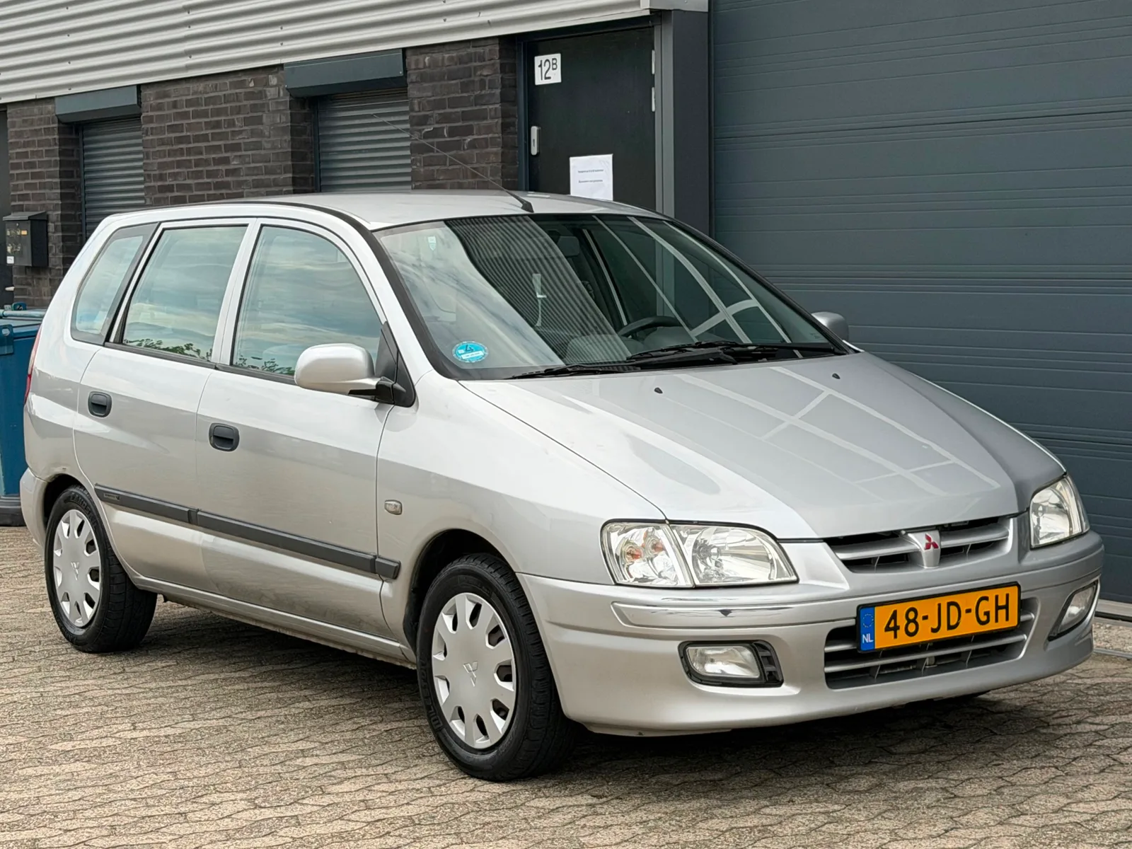 Mitsubishi Space Star (2002) — foto 1