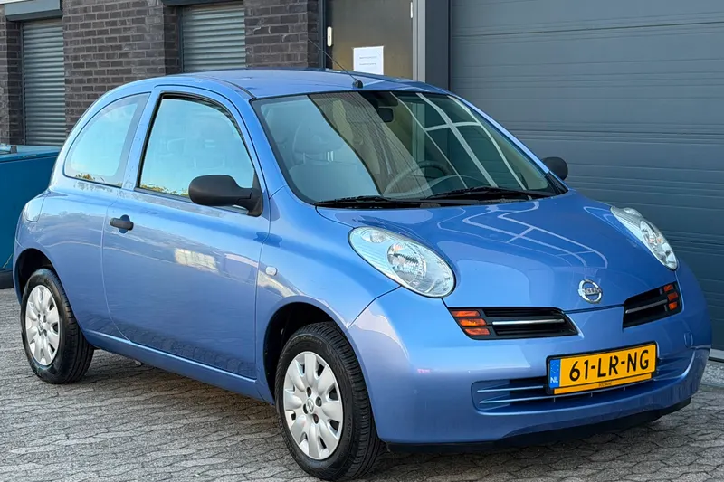 Nissan Micra (2003)