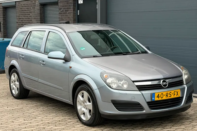 Opel Astra (2005)