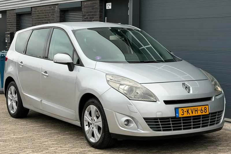 Renault Grand Scénic (2010)