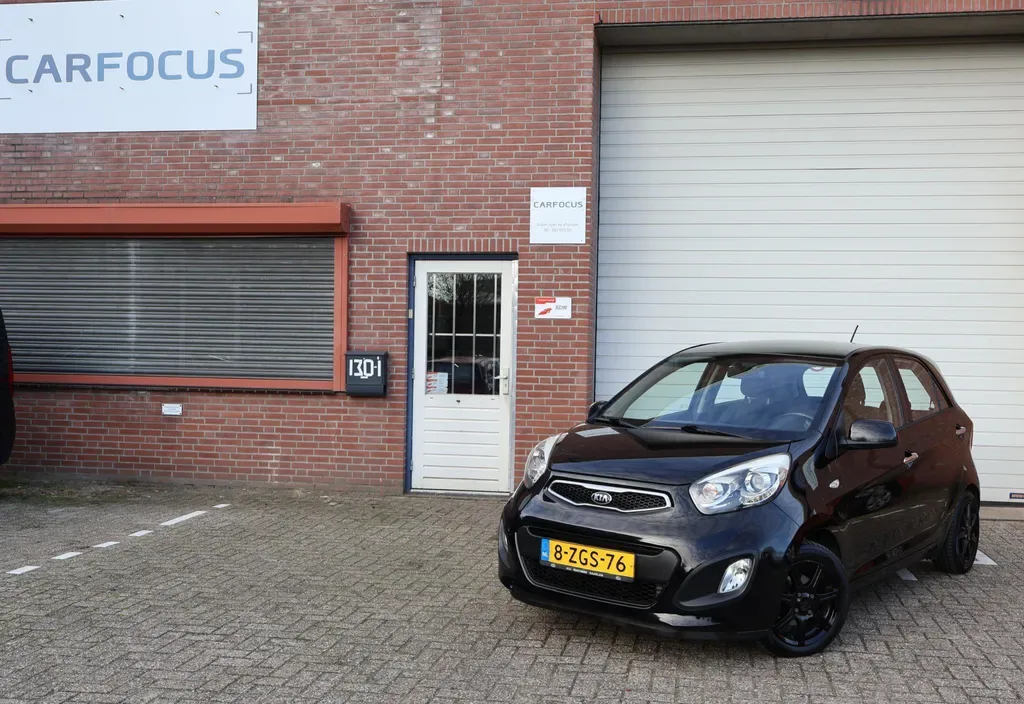 Kia Picanto (2015) — foto 1