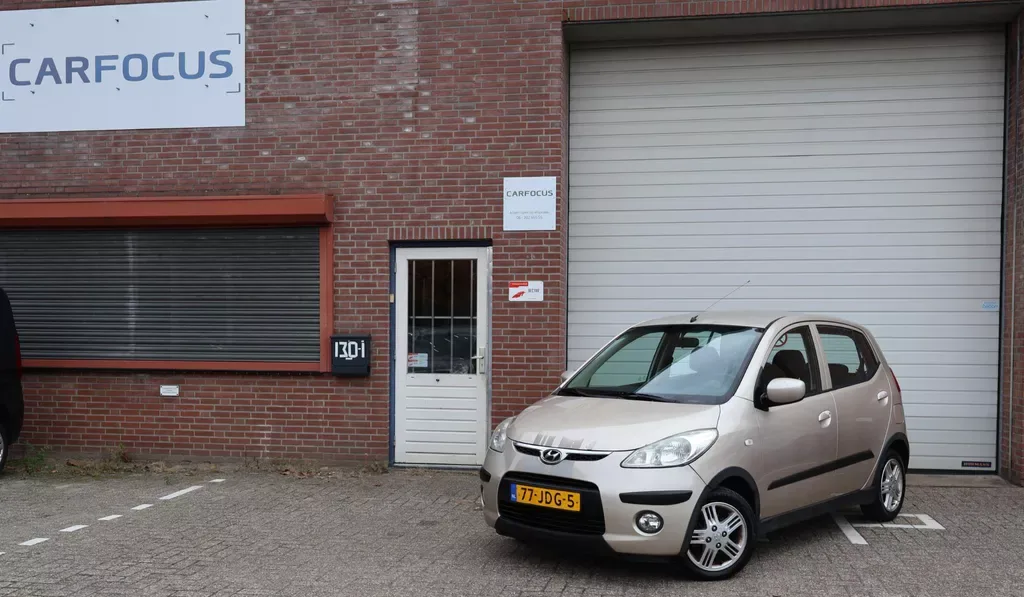 Hyundai i10 (2009) — foto 1